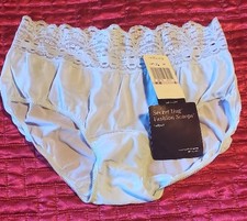 Vintage OLGA Powder Blue Secret Hug Fashion Scoops Panties, Style 63913, M; NWT