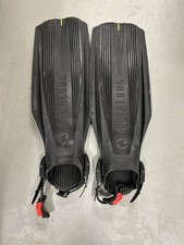 Fins-4 Sets. Aqualung,Velocity Duo,US Diver, Dive Master. Scuba Snorkeling