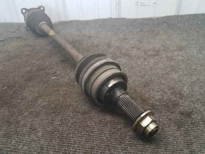Eje trasero derecho Mazda Miata MX-5 1990-93 pasajero Foto 2 de 4