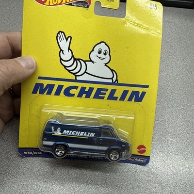 HOT WHEELS PREMIUM MICHELIN CUSTOM GMC PANEL VAN Package Shelfware