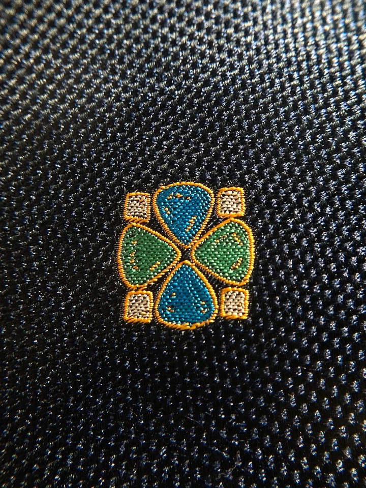 CHANEL VINTAGE JOYERÍA PIEDRA TEJIDA CORBATA CC COCO JACQUARD ALTA GAMA ITALIA AZUL Foto 4 de 4