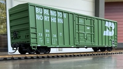 Roundhouse HO 3623 - 50  FMC Railbox Single Door Box Car - BN #732336