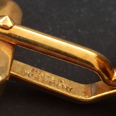 佐藤様　VANブレザーエンブレムゴールドused品 Vintage West Germany Cufflinks Gold Tone Oval Oval Mother of Pearl