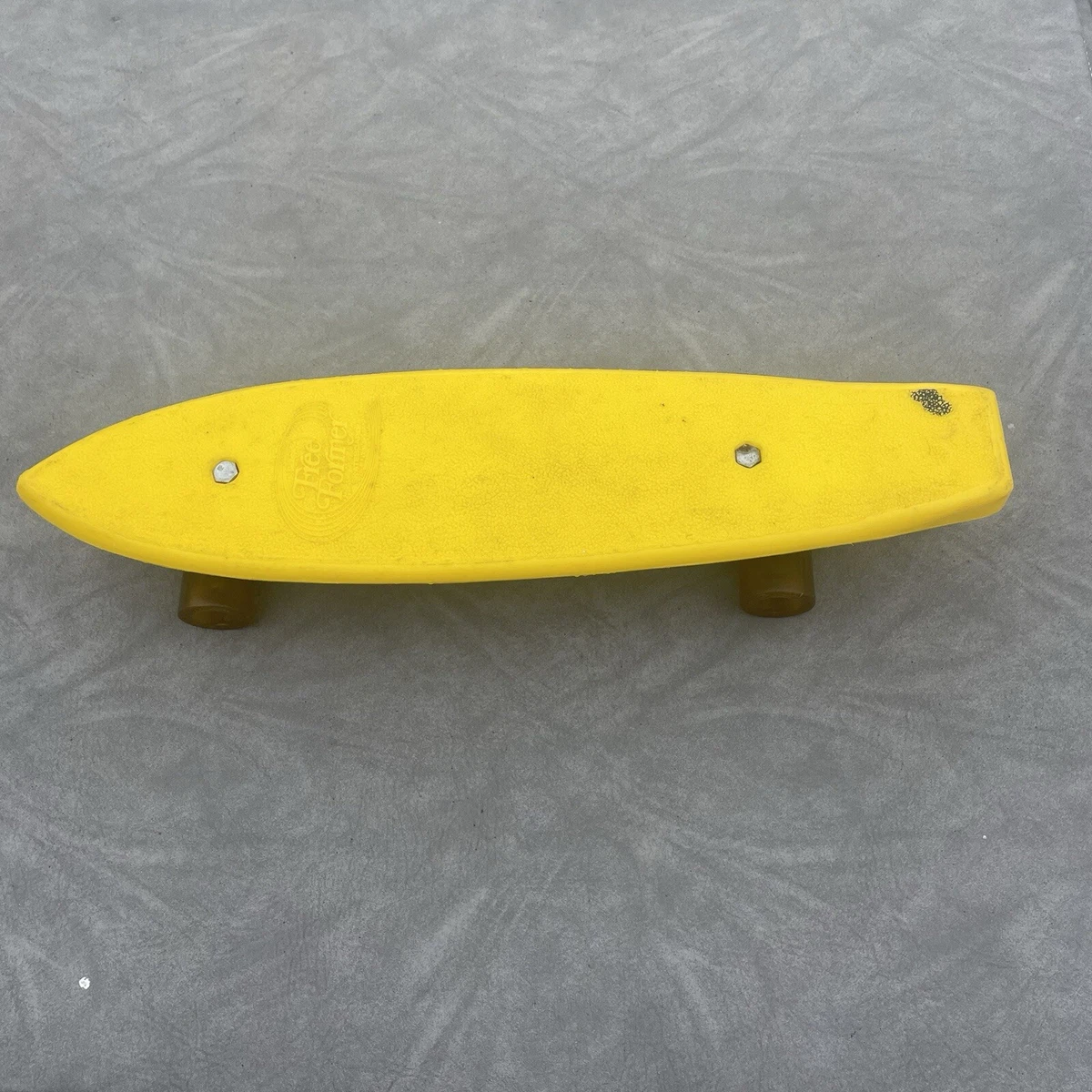 Free Former Vintage Skateboarding & Longboarding Equipment for