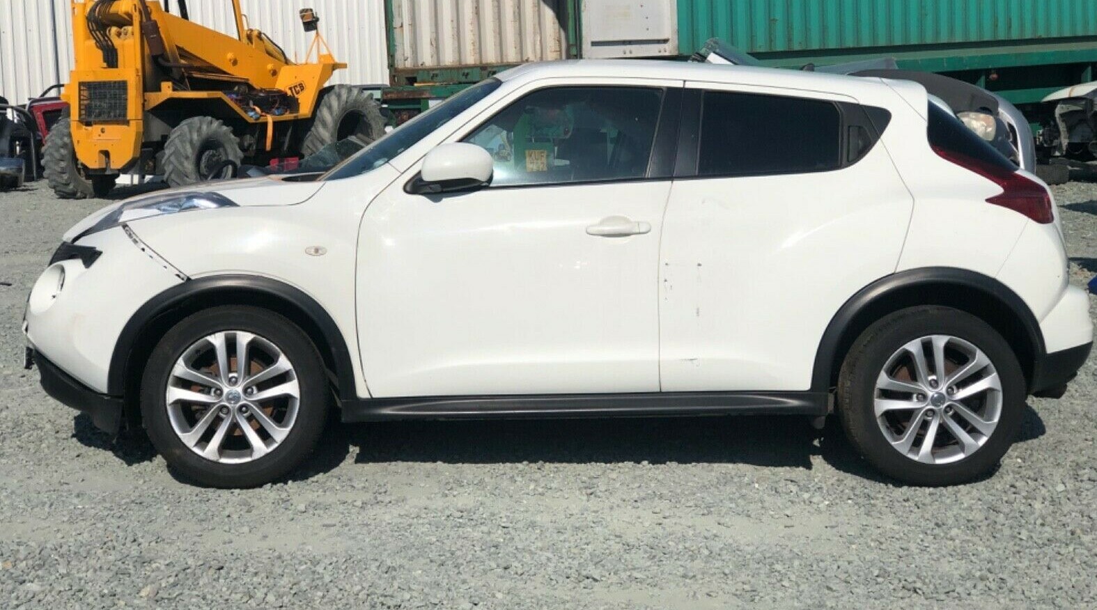 NISSAN JUKE F15 2011 1.5 DIESEL WHEEL NUT, BREAKING ALL PARTS / SPARES