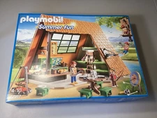 Playmobil Family Fun 6887 Summer Camping Lodge With Zip Line - New In Box