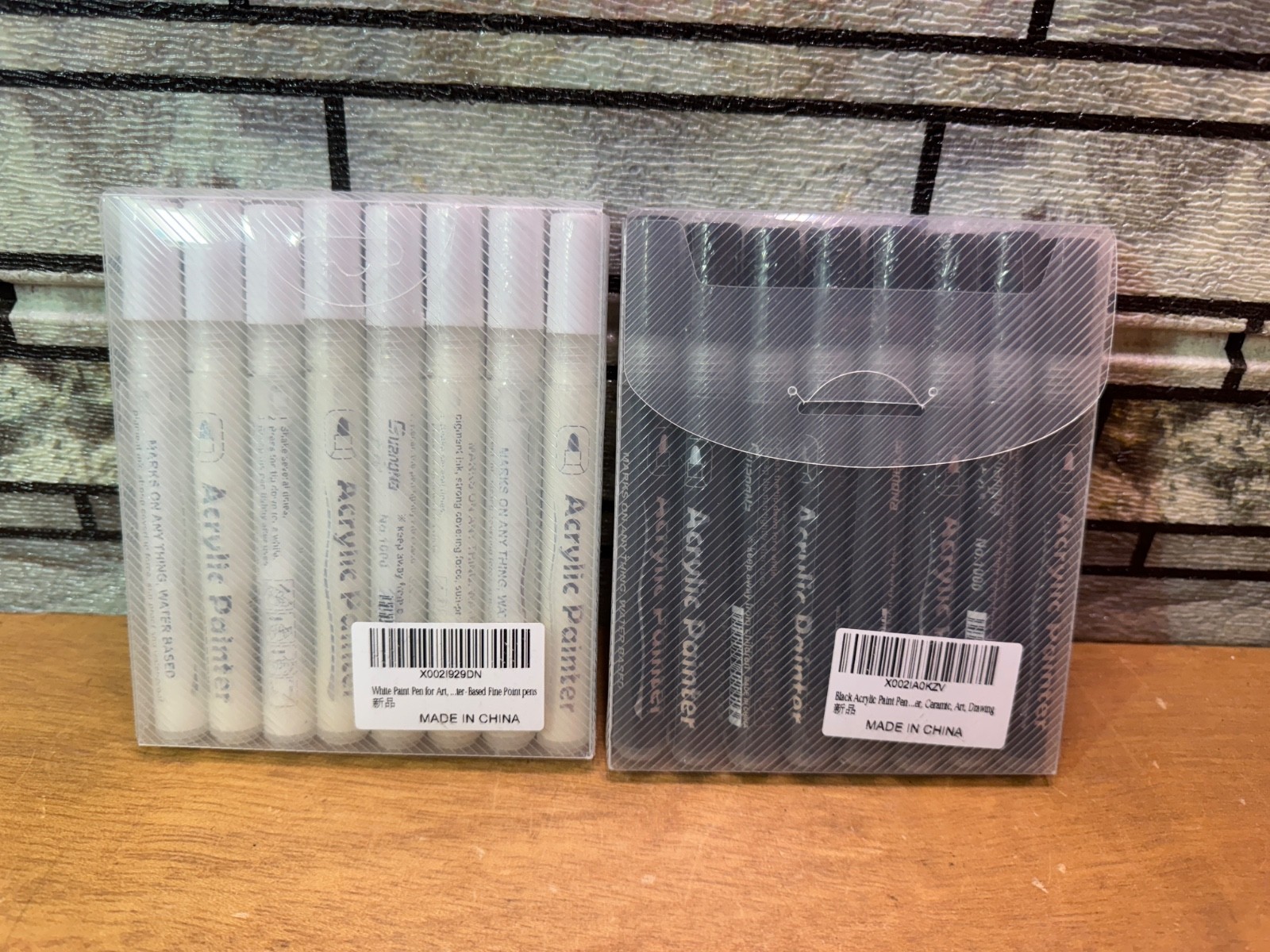 White & Black Paint Pen LOT 16x Total Pens, New, Sealed, Free Daily quikSHIP!!