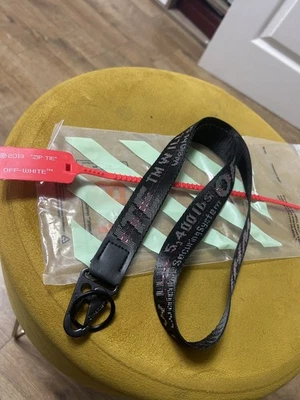 Off white Style lanyard Rope Cable Keyholder Black Colour With Bag And Tag