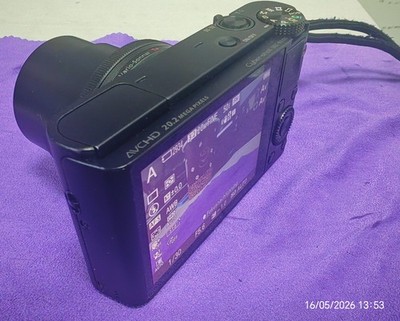 Sony Cyber-shot DSC-RX100   Premium Kompaktkamera