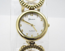 Women's Geneva Platinum Quartz WR Analog 31mm Dial Causal Round Watch F65