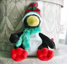 Ty Beanie Baby Toboggan Christmas Penguin Mint w/ Mint Tags