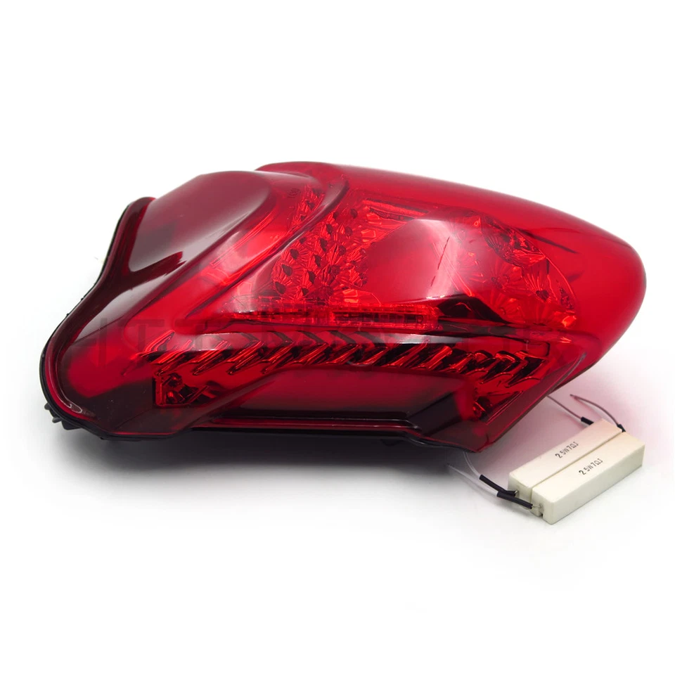 Luz traseira de LED vermelha sinal de seta de freio para 2008-2020 Suzuki Hayabusa / GSX1300R - Imagem 2 de 4