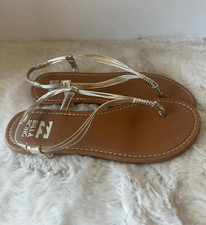 Billabong Strand Walk Sandals Womens 8 Platinum Strappy Thong Summer Boho