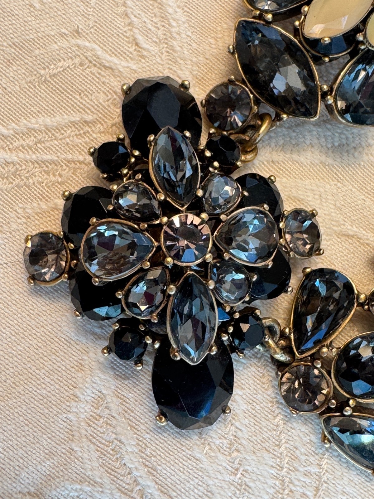 Dramatic J Crew Classic statement necklace - image 6