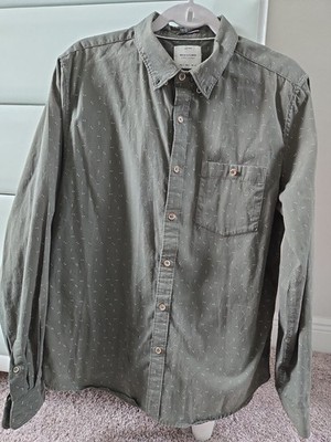Denim & Flower olive green long sleeves  mens shirt slim fit large front pocket