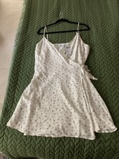 Women's Floral Print Wrap Dress Beige Size Large