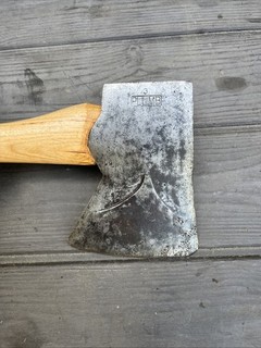 Vintage Plumb 3 LB Beveled Jersey Pattern Single Bit Axe Wood Handle USA