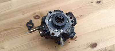 Bosch Einspritzpumpe 0445010139 für Fiat Ford Citroen Land Rover 2.2 TDCI