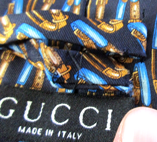 Gucci Tie Necktie 100% Silk Italy All Over Print Belts 58" x 3 & 3/4" Loose Loop - Picture 8 of 10