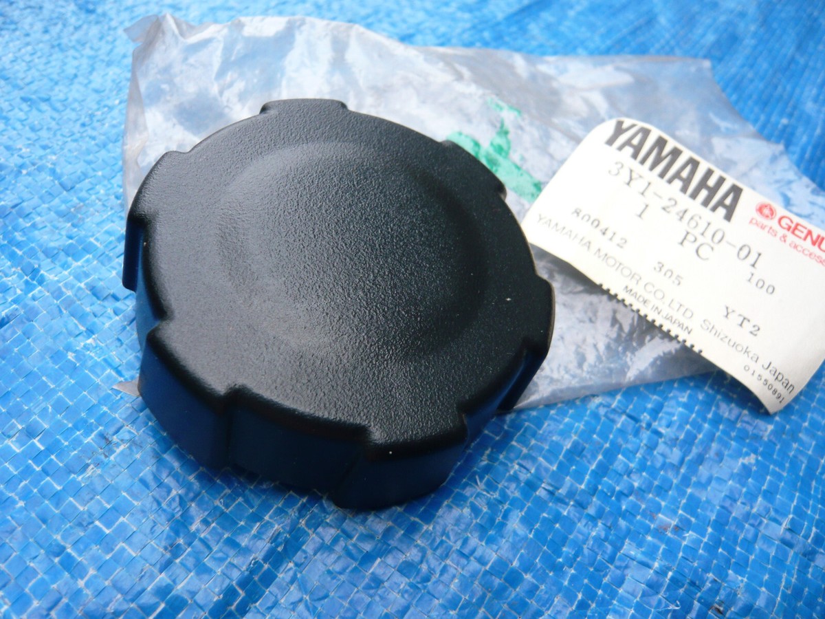 Yamaha XT250 1980-1983 Tankdeckel Deckel vom Tank Cap Verschluss