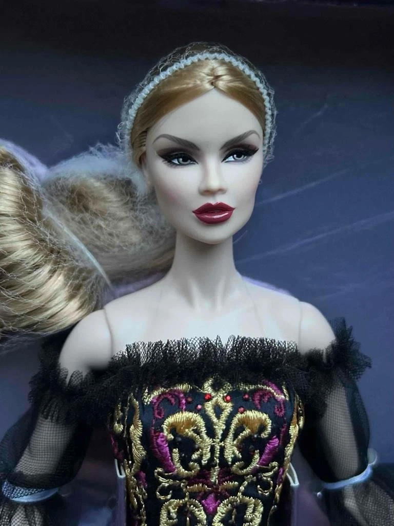 Fashion Royalty Doll Vanessa for sale | eBay