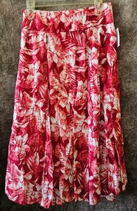 Laura Scott Women's Red and White Floral Skirt Size Med NWT Elastic Waist New