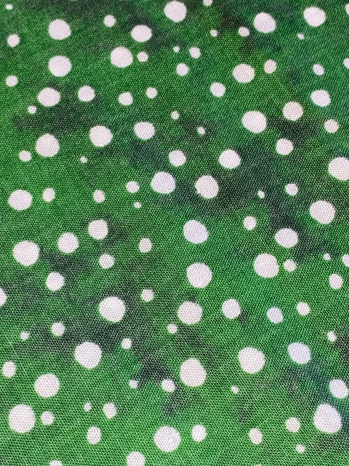 1/2 Yarda LUNARES DE INVIERNO 100% Tela Algodón 18" X 44" NUEVO 7.5 Foto 3 de 3