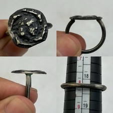 Bague grecque romaine ancienne en argent très unique avec image roi
