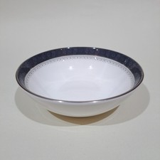 Royal Doulton Bone China “ Sherbrooke “ Obstschale