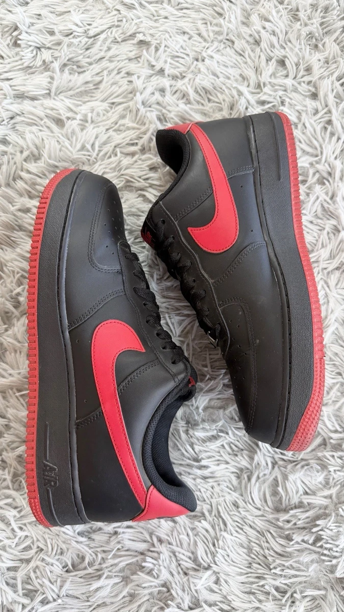 Preços baixos em Nike Air Force 1 Low Bred | eBay