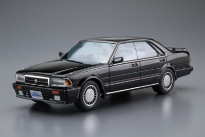 Aoshima 1/24 Model Kit Nissan Y31 Cedric/Gloria V20 Twincam Turbo
