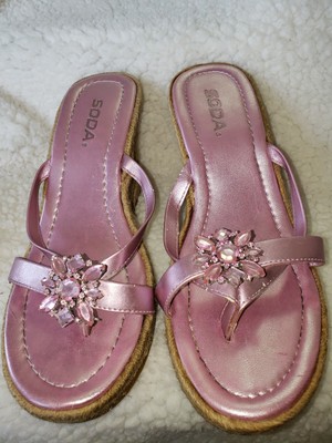 ladies pink sandals size 7