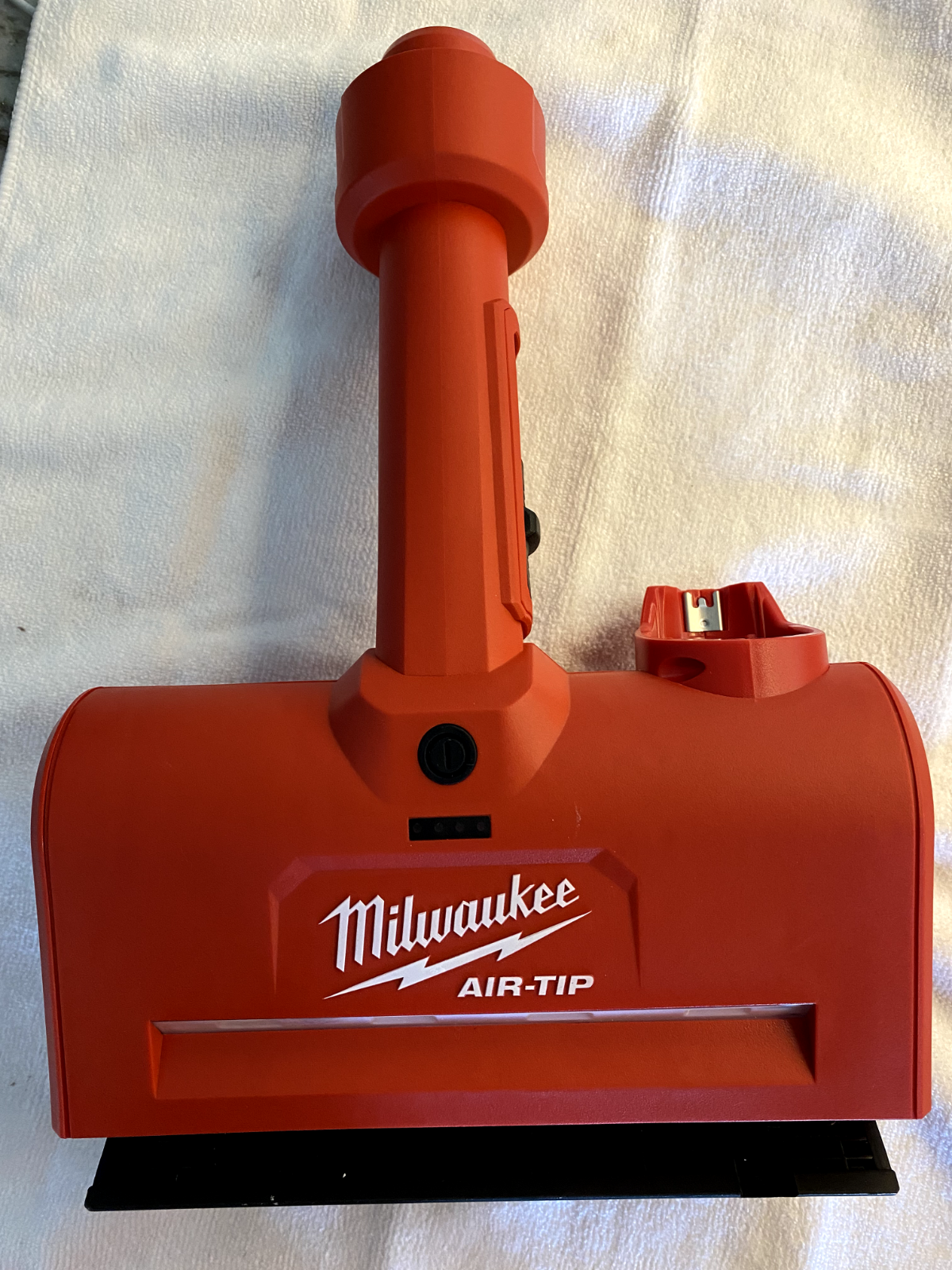 Milwaukee M12 AIR-TIP Wet Dry Vacuum Nozzle Open Box