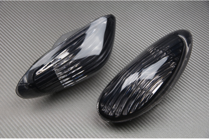 Clignotants teintés noir look sport pour carénage Suzuki GSXF 600 750 WVA