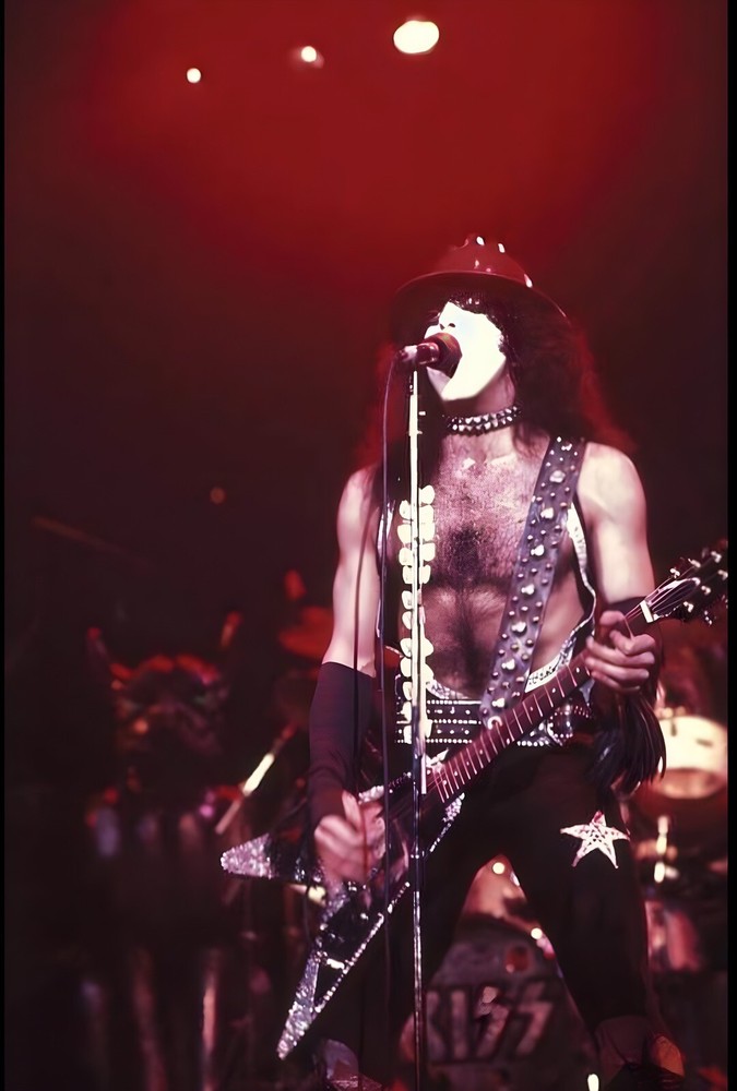 Kiss Band Photo Poster Paul Stanley Firehouse 1975