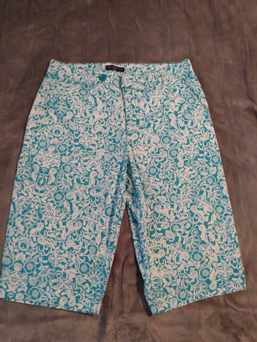 Bandolino Denim Damen Marke Größe 10 blaugrün/weiß Blumenmuster Drücker Shorts