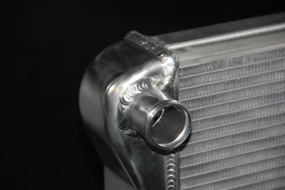 Radiador de aluminio 21" Core KKS 3 filas apto para Buick Regal Chevy Nova/Camaro 68-87 Foto 4 de 4