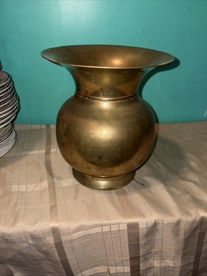 Vintage Brass Spittoon /  Vase 7'' X 8.5 Made by India exotics