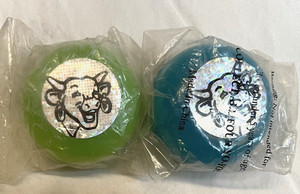 SET OF TWO(2) PROMO COLLECTIBLE LAUGHING COW GREEN & BLUE MINI YO-YO's NEW!