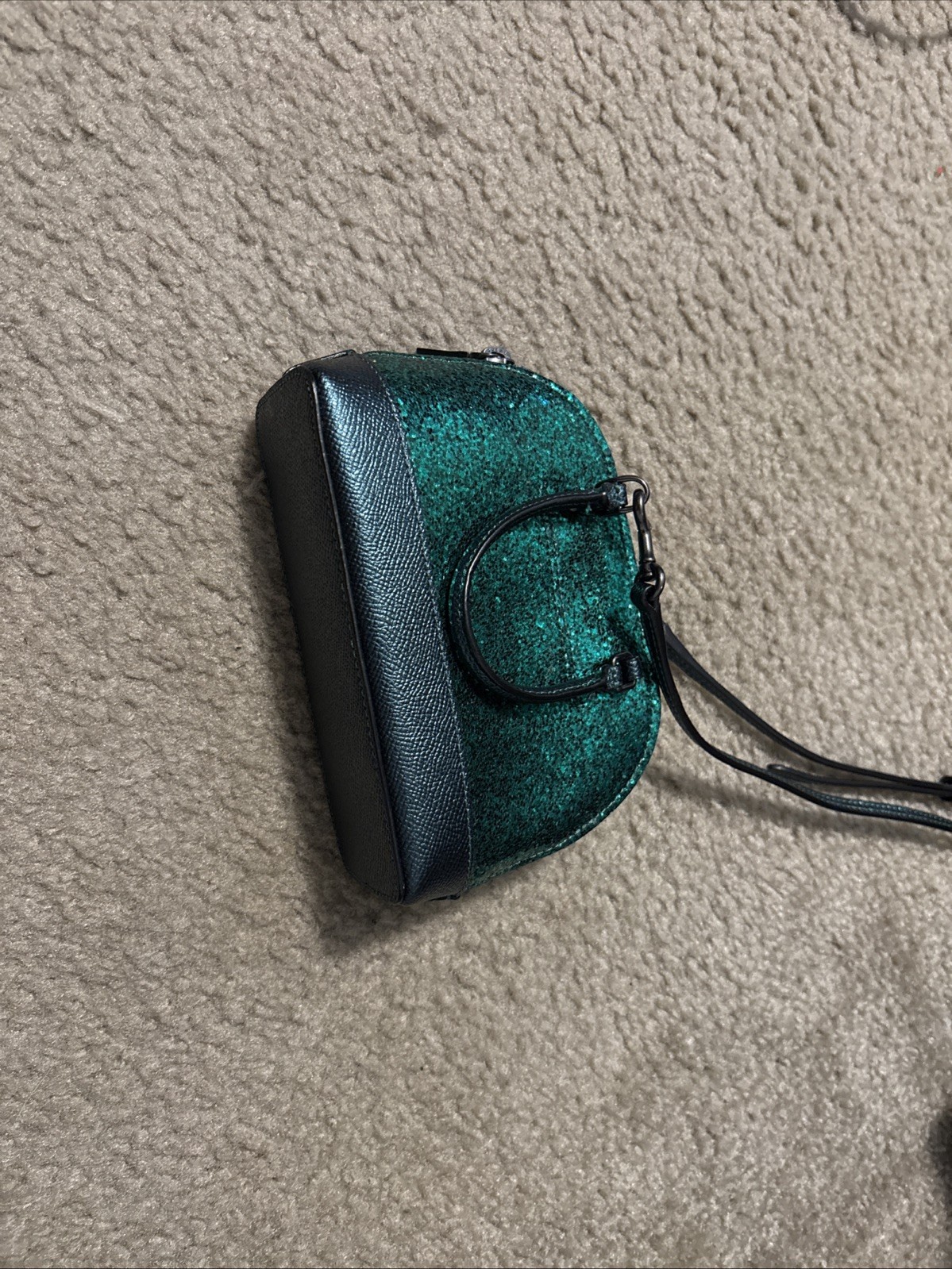 Picture 5 of 6