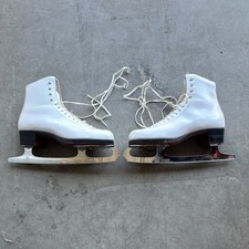 Vintage Riedell Gold Star Figure Ice Skates Women's 8.5 MK Sheffield Blades USA