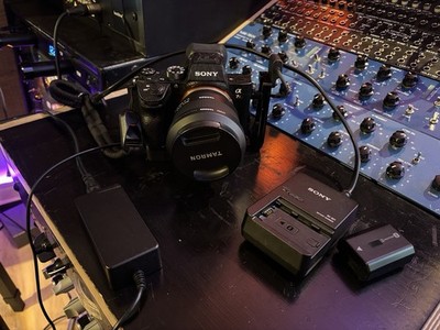 Mint Sony Alpha 7R III 42.4 MP Digital Camera - TONS OF EXTRAS!!!