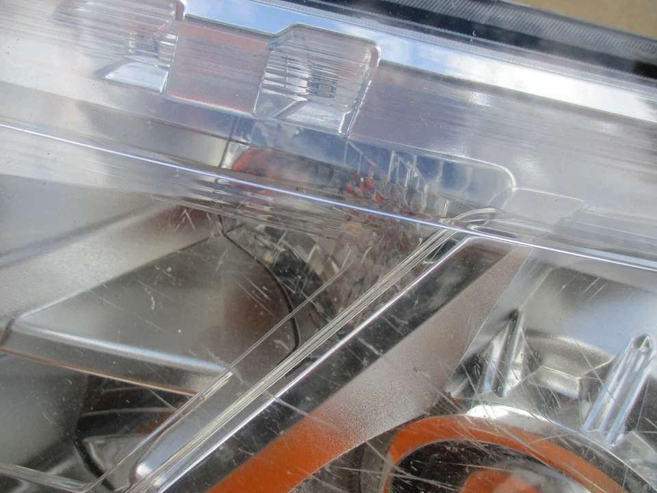 10 11 2012 2013 2014 2015 CADILLAC SRX FAROL HALOGÊNIO PASSAGEIRO DIREITO FABRICANTE DE EQUIPAMENTO ORIGINAL   - Imagem 3 de 4