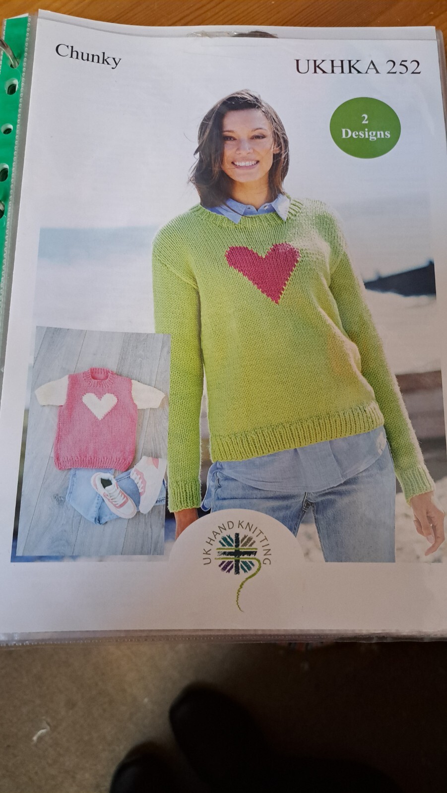 UKHKA 252 - Chunky Adult Sweater Knitting Pattern