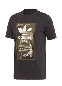 adidas camo label tee
