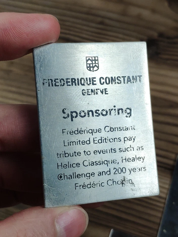 Lote de 3 etiquetas de placa de metal da Frederique Constant Watch - Imagem 3 de 4