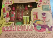 Its So Me Signature Scent Studio