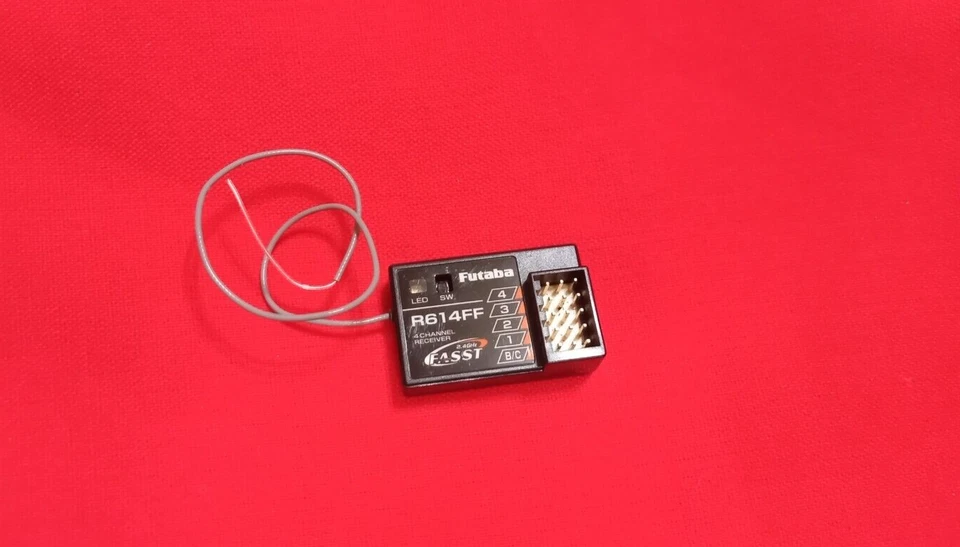 Futaba R614FF Empfänger 2,4GHz 4CH FASST für 4PK 4PKS Super R gebraucht - Bild 3 von 4