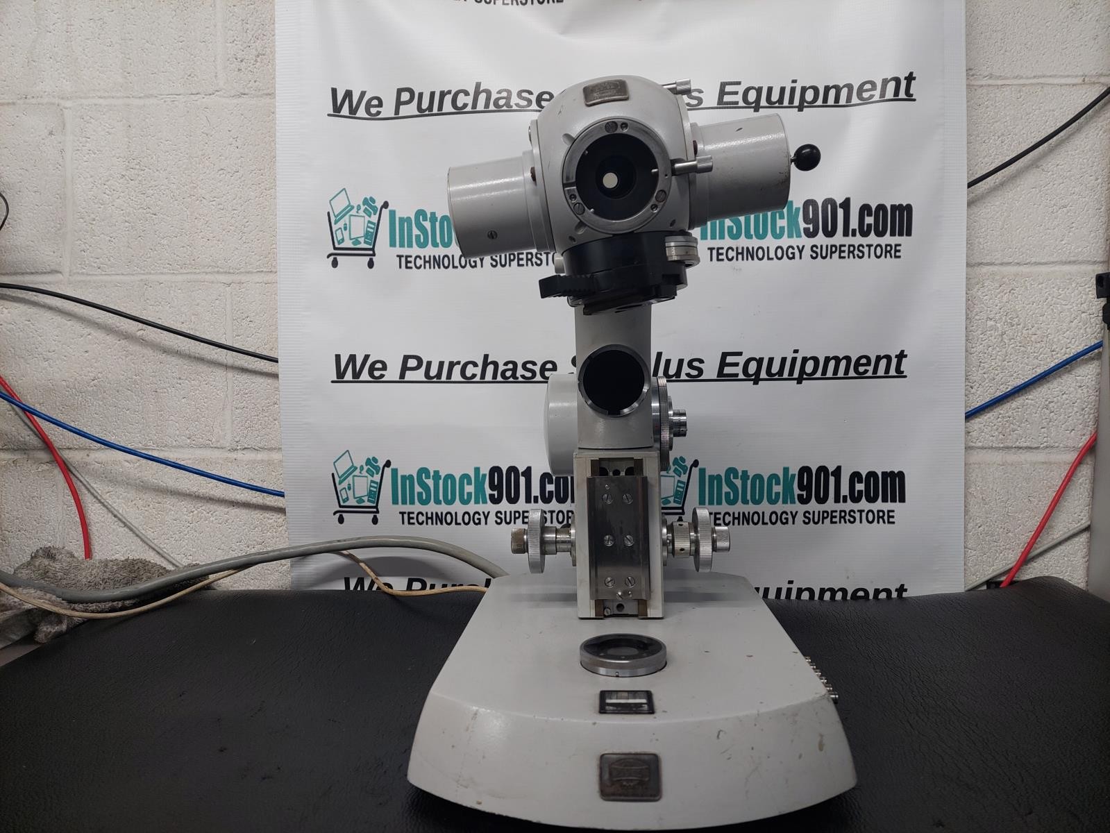 Carl Zeiss Research Microscope 45-9901 Base
