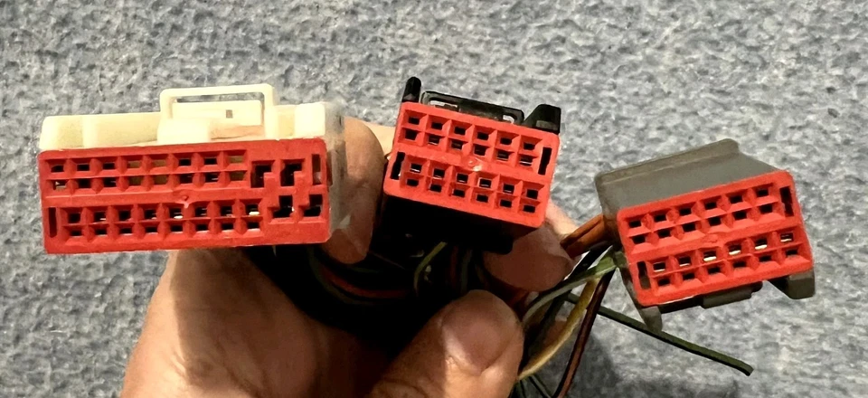 Cuadro de instrumentos Ford F350 Super Duty 2003-2004 coletas enchufes arnés solamente Foto 2 de 4